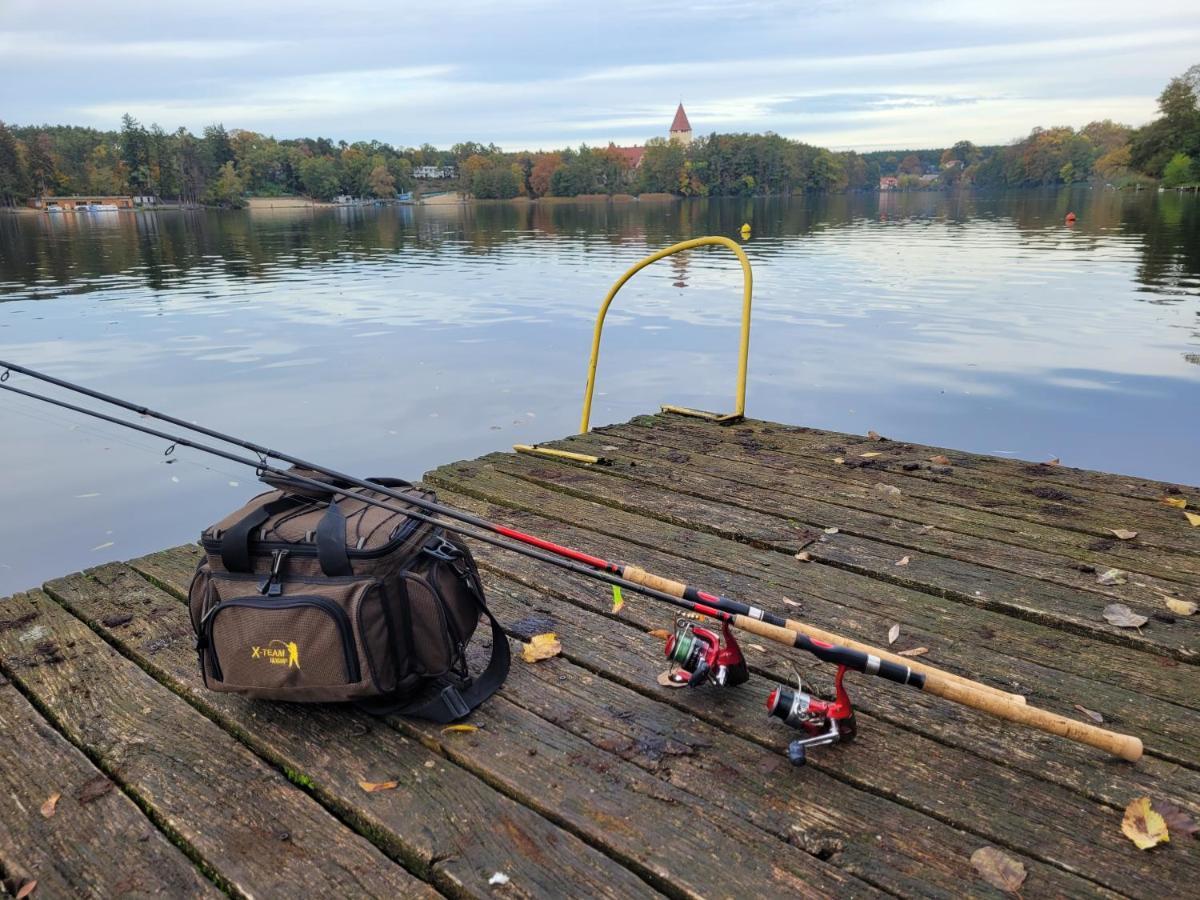 Lake Houselubniewice Domek Caloroczny Z Jacuzzi Blisko Jeziora Luaran gambar